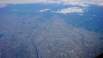 広島から帰京する便の空撮